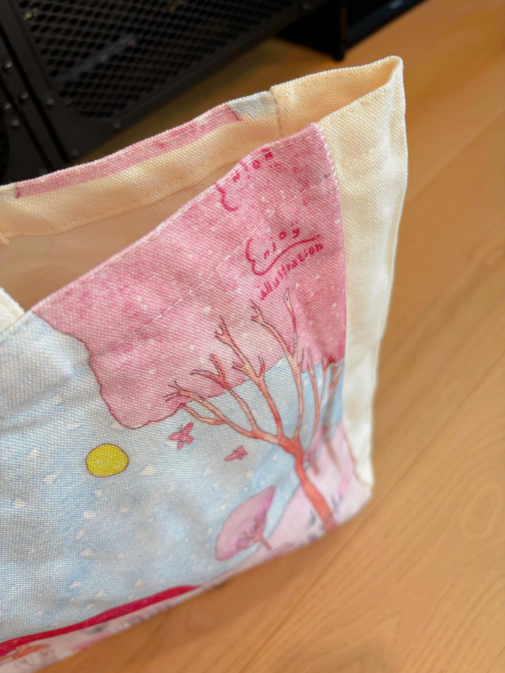Uluru Kangaroo Journey Canvas tote | Travel Bag